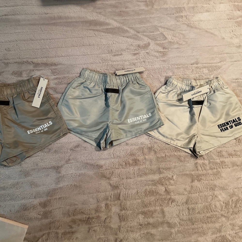 Fear of God Essentials Kids Track Shorts Size M